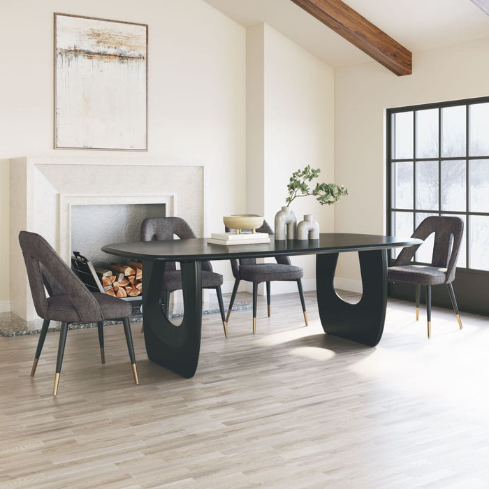 Zuo Modern Arasan Black Dining Table Set