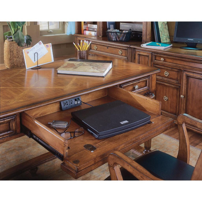 Hooker Furniture Home Office Brookhaven Leg Desk