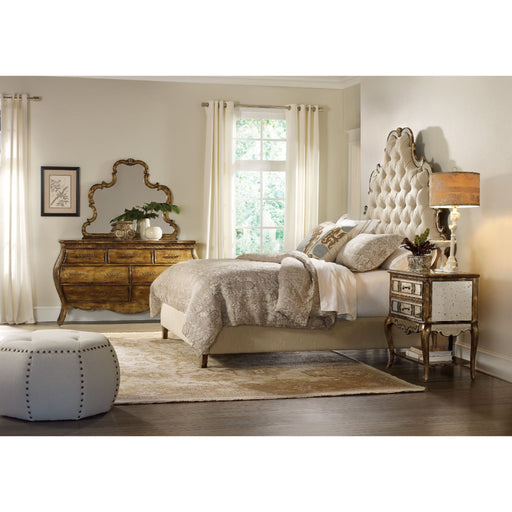 Hooker Furniture Bedroom Sanctuary King Tufted Bed - Bling 