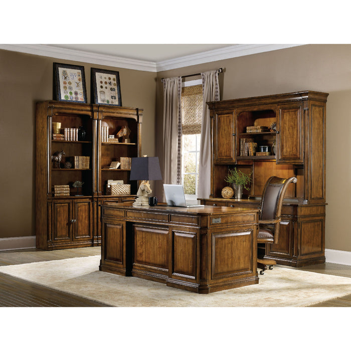 Hooker Furniture Home Office Tynecastle Bunching Bookcase 5323-10446