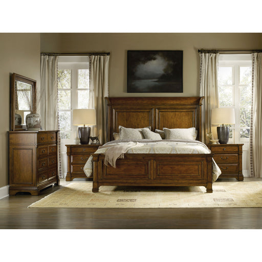 Hooker Furniture Rustic Wood Tynecastle King Panel Bed  