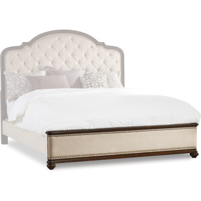 Hooker Furniture Leesburg King Upholstered Bed with Wood Rails 