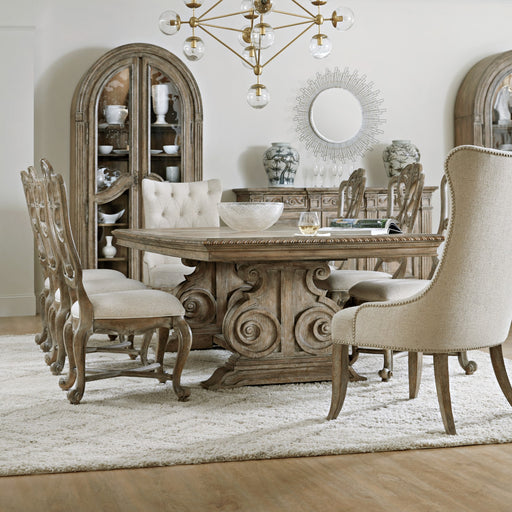 Hooker Furniture Castella Wood Dining Table Set