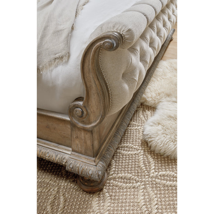 Hooker Furniture Rustic Wood Castella King Tufted Bed