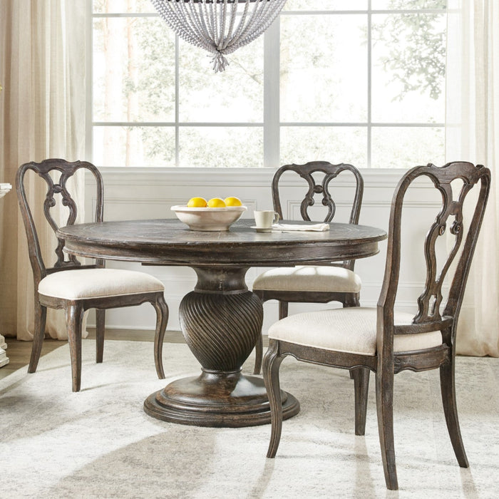 Hooker Furniture Traditions 54" Round Wood Brown Dining Table Set