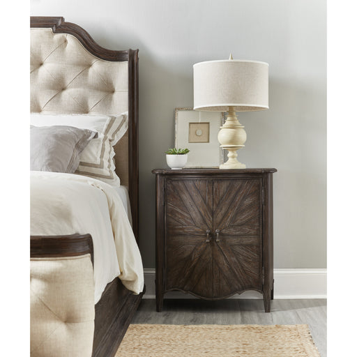 Hooker Furniture Medium Wood Traditions Two-Door Nightstand 