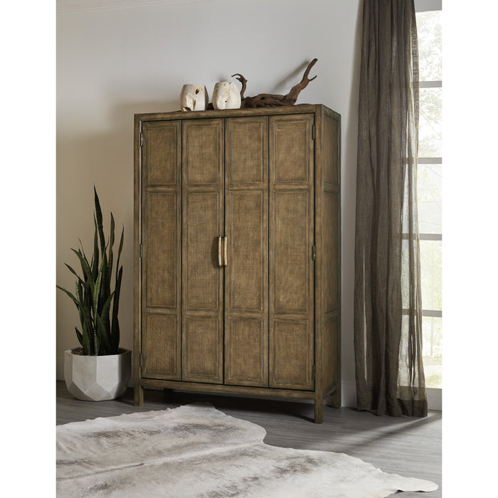 Hooker Furniture Coastal Dining Sundance Wood Bar Cabinet 6015-75160-89