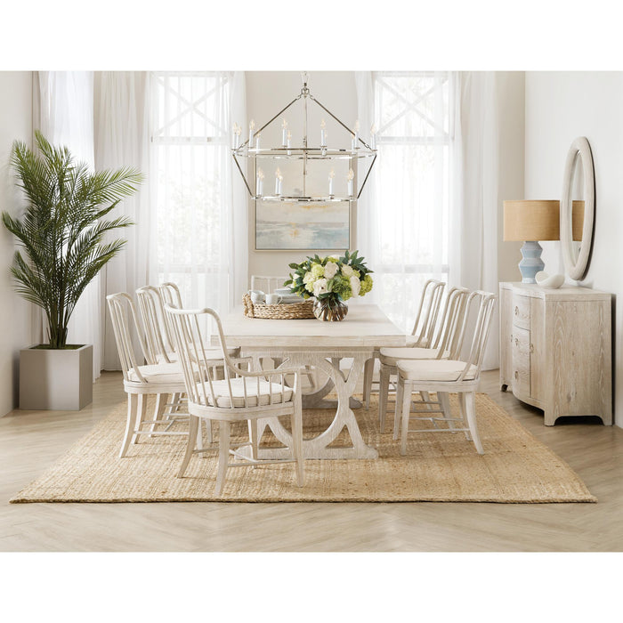 Hooker Furniture Serenity Topsail Extendable Dining Table w/2-18in Leaves