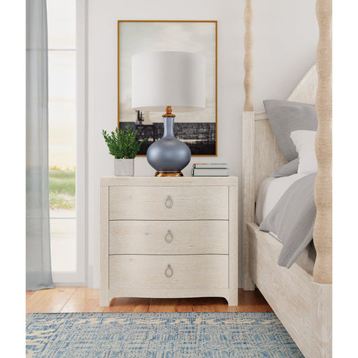 Hooker Furniture Modern Cream Wood Serenity Antigua Three Drawer Nightstand