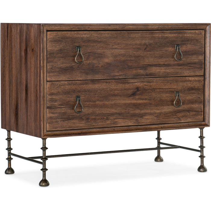 Hooker Furniture Rustic Dark Wood Big Sky Bachelors Chest 