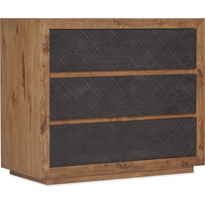 Hooker Furniture Medium Wood Big Sky Bachelors Chest 