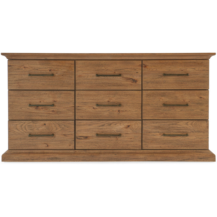 Hooker Furniture Medium Wood Big Sky Nine Drawer Dresser 