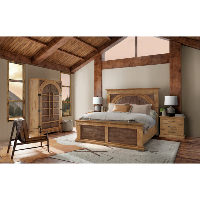 Hooker Furniture Rustic Medium Wood Big Sky King Corbel Bed