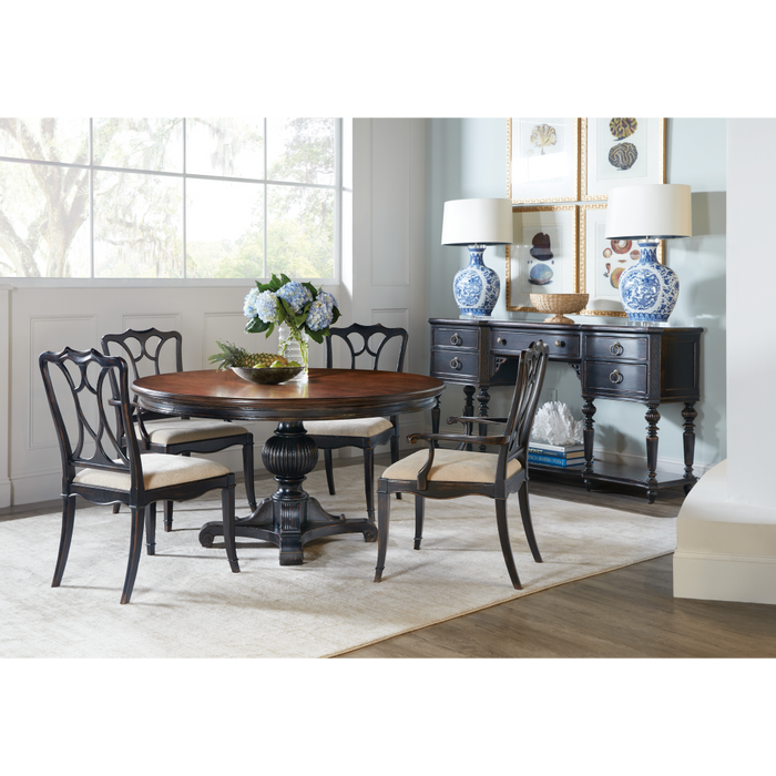 Hooker Furniture Charleston Pedestal Dining Table w/1-20in leaf