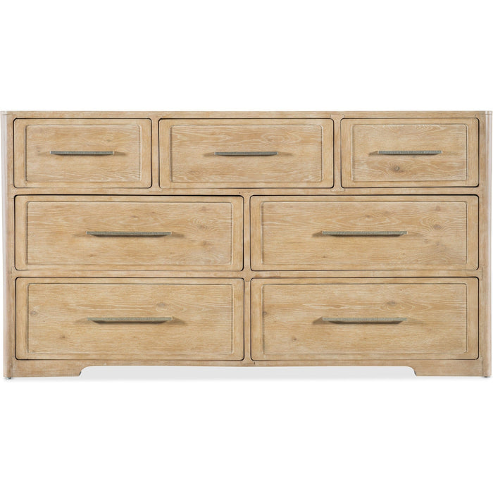 Hooker Furniture Dresser Hooker Furniture Bedroom Retreat Seven-Drawer Dresser